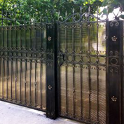 Metal gates